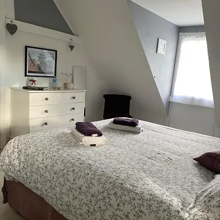 Bed & Breakfast Maison De Campagne Le Patis Aux Chevaux Proche Circuit 24H Et Le Mans Challes